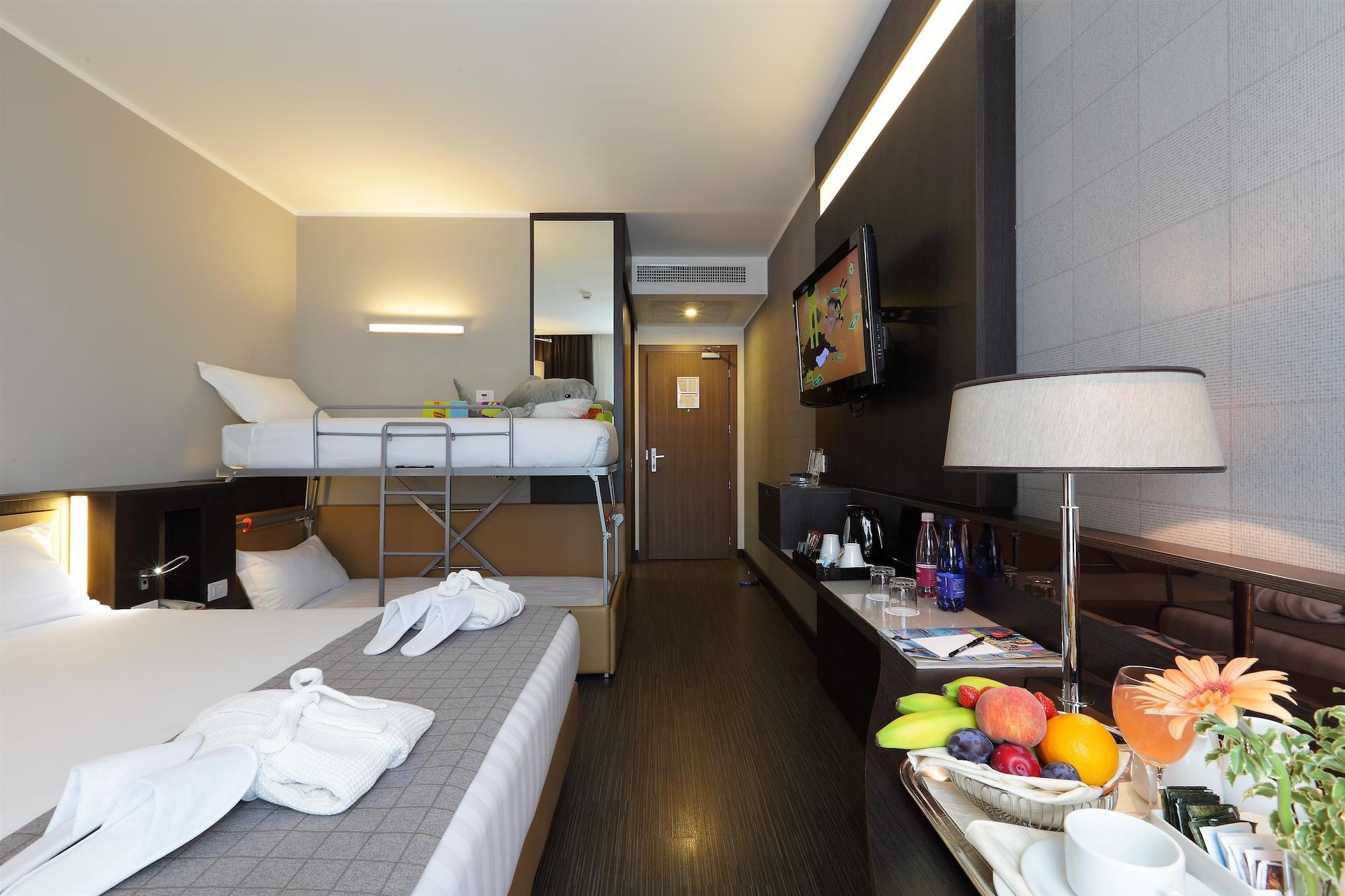Best Western Premier Chc Airport Genoa Exterior photo