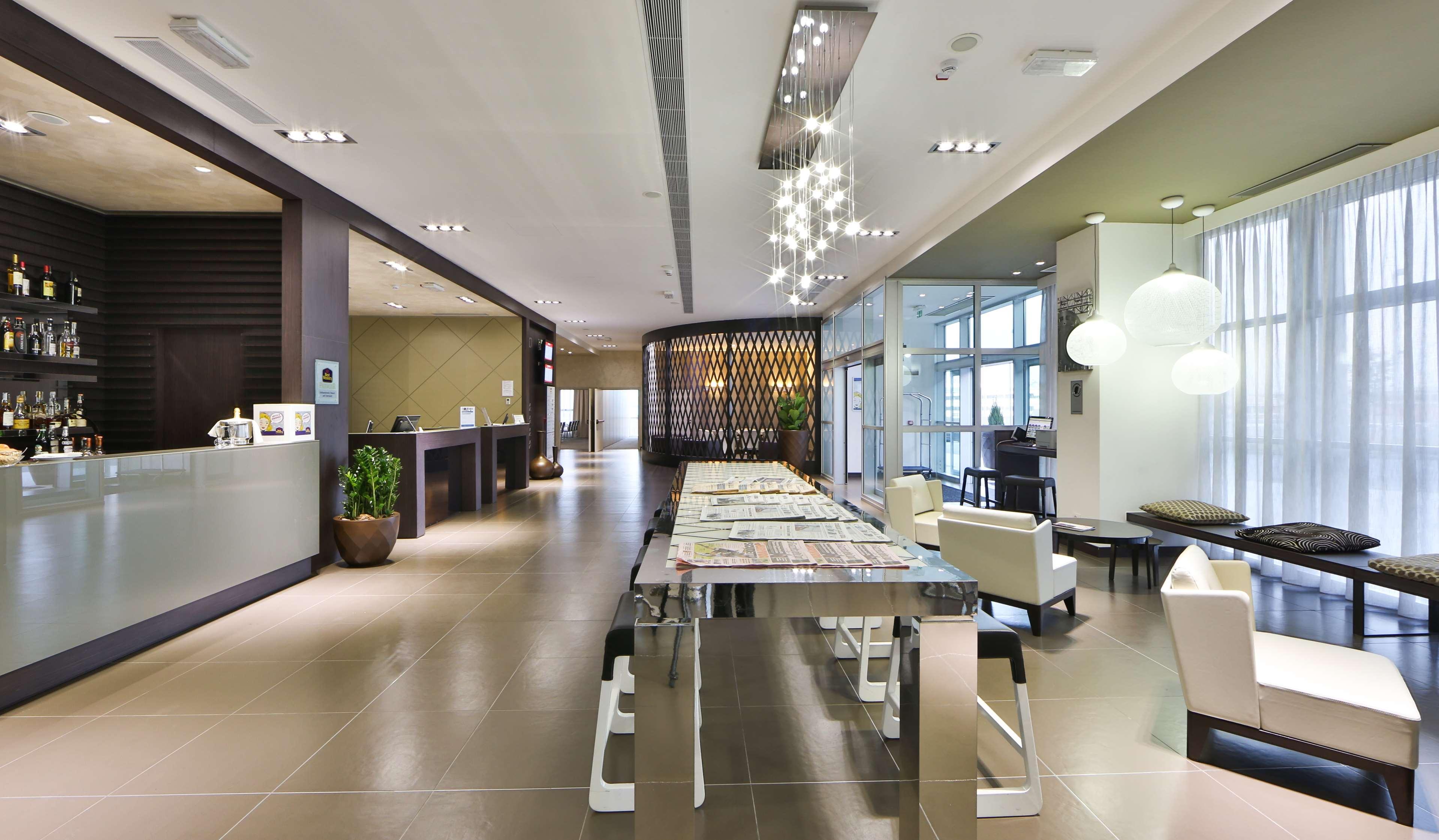 Best Western Premier Chc Airport Genoa Exterior photo